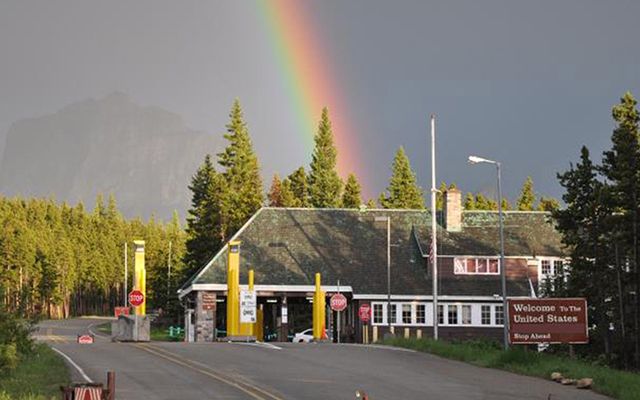 Chief Mountain Border Station: Irishman arrested by horseback patrol. 