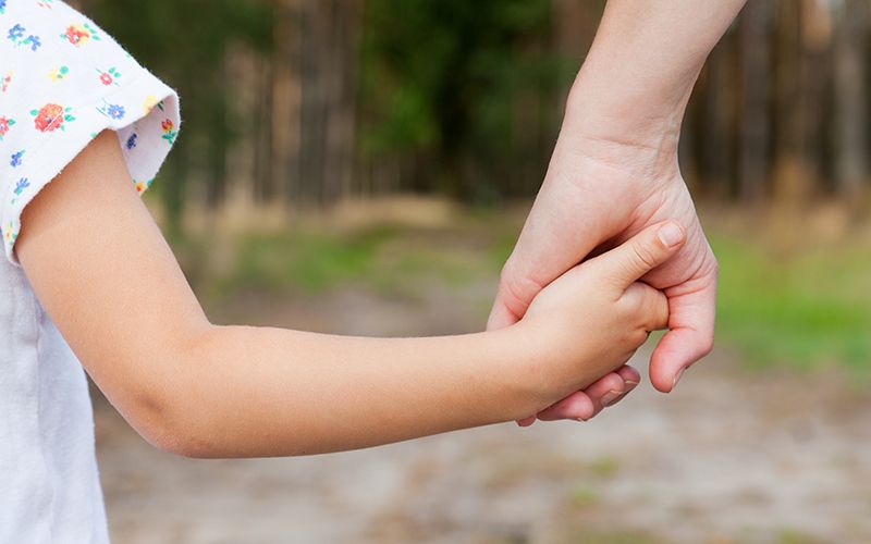 Irish mom arrested for abducting 5-year-old daughter