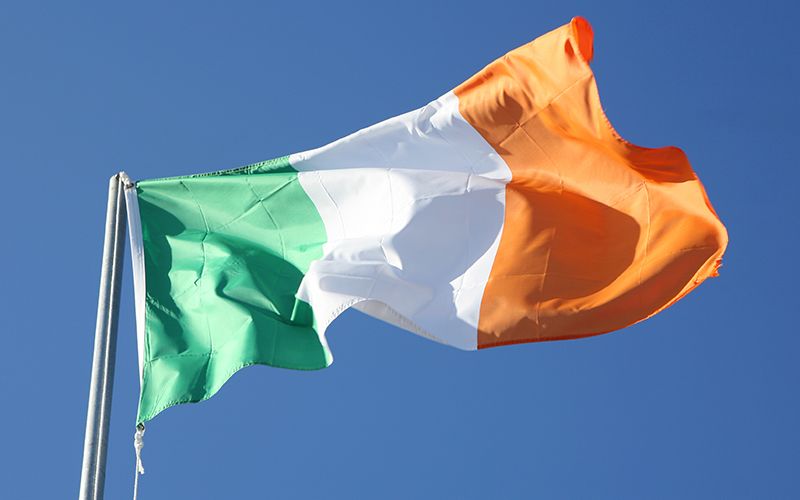 Smelte gæld regiment Irish flag vs Ivory Coast flag: The difference | IrishCentral.com