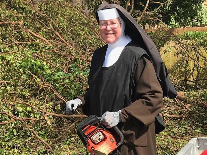 A chainsaw wielding nun in South Florida is taking the social media by storm