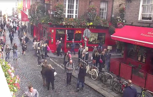 What Dublin city stroll by on this live stream.