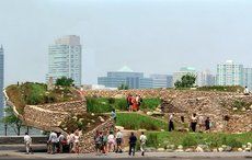 New York's Irish Famine Memorial is closed  down AGAIN