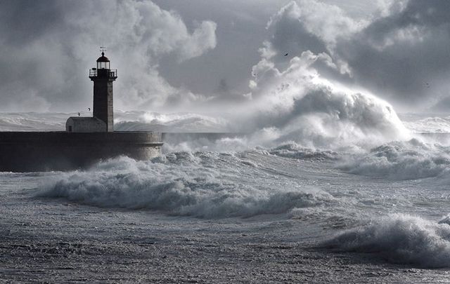 In the eye of Storm Ophelia: Here\'s a look back at the greatest storms in Irish history.