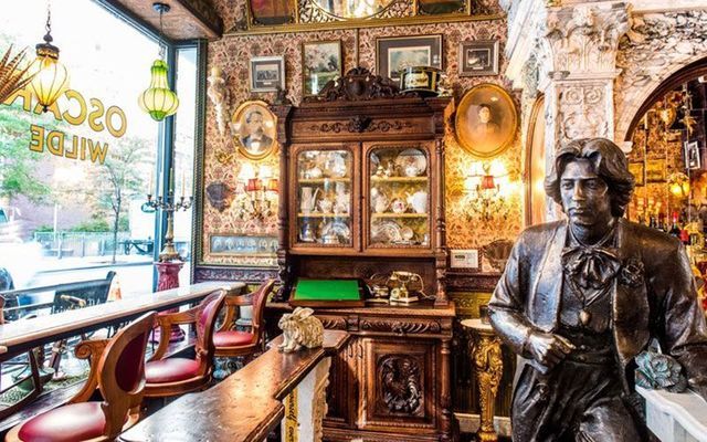 The incredible Victorian-style bar was inspired top to toe by famed Irish playwright Oscar Wilde. 
