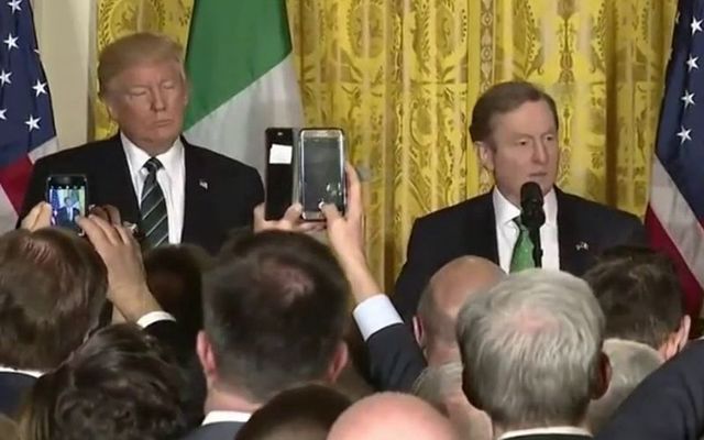 Enda Kenny gives a pro-immigrant speech on St. Patrick\'s Day at the White House, right in front of President Trump.