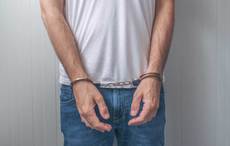 Irishman held for deportation after woman alleges to FBI he was IRA gunrunner