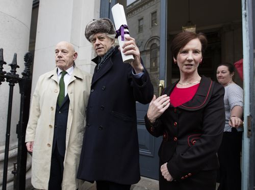 Bob Geldof rejects Dublin honor in protest of Burmese Aung San Suu Kyi