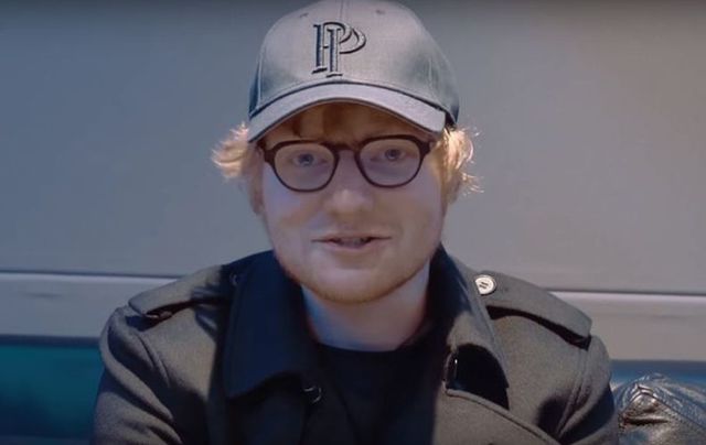 Ed Sheeran among the stars featured in Courtney Cox\'s surprise video for Johnny McDaid at the Irish Post Awards.