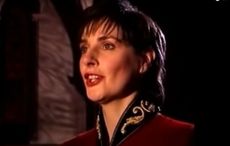 WATCH: Enya’s beautiful Irish rendition of the Christmas song “Silent Night”