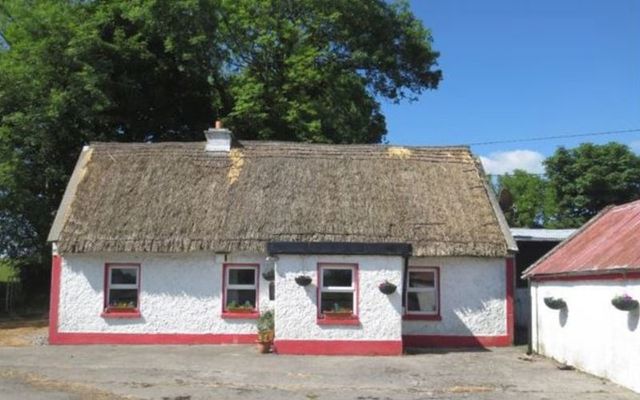 Beautiful traditional style cottage in Kylebeg, County Galway.