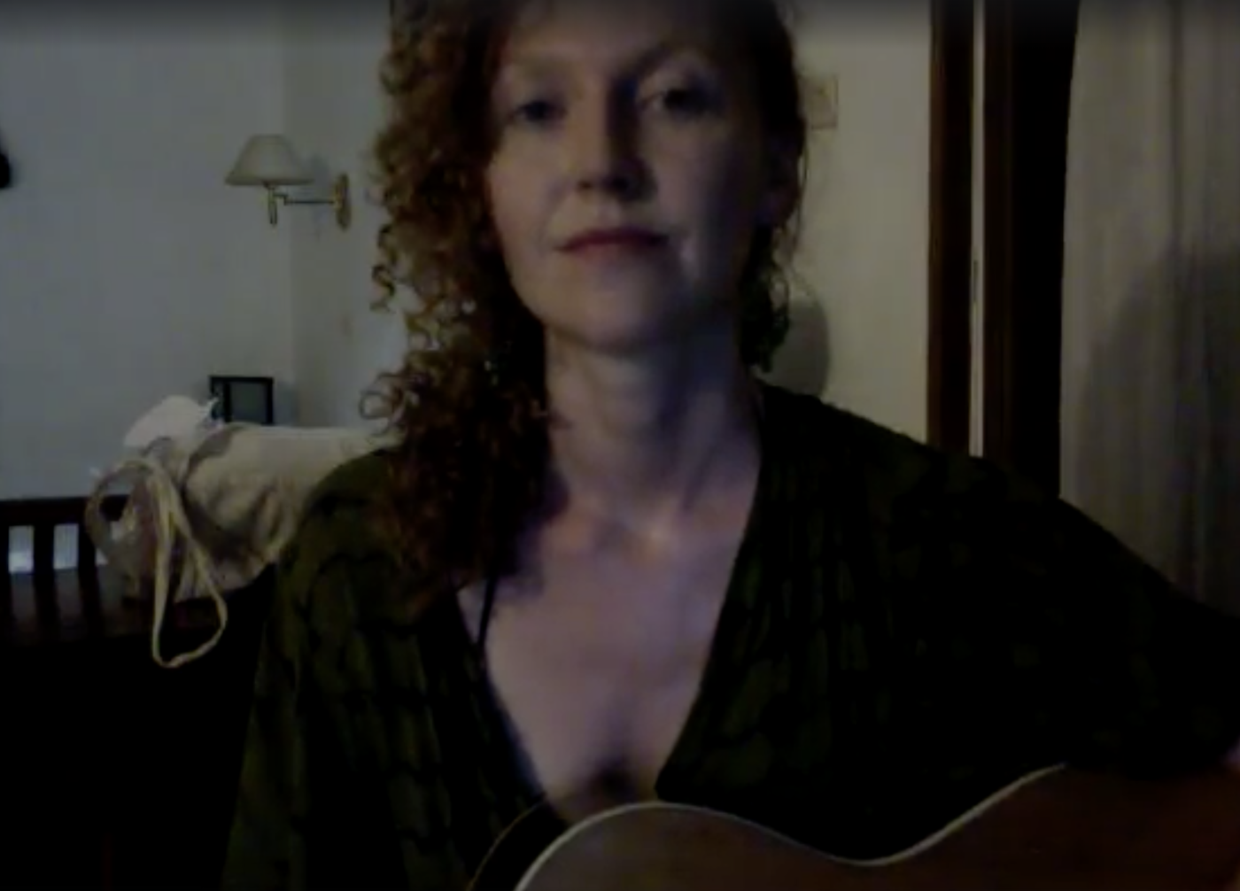 WATCH: A beautiful Irish language tribute to Dolores O'Riordan of The Cranberries