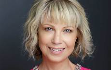 Best-selling Irish author reveals she is dying