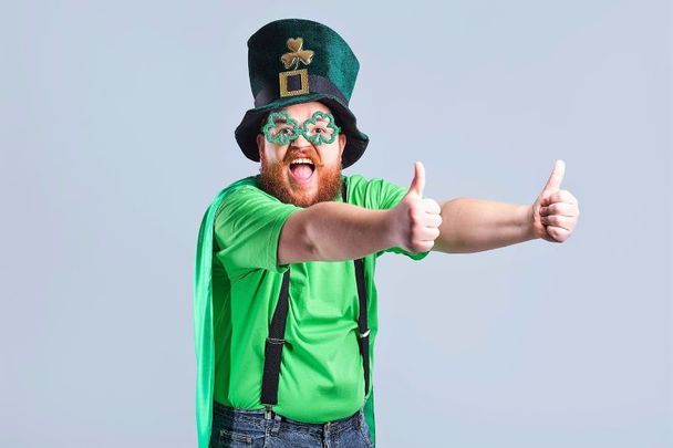 why get pinched on st patricks day