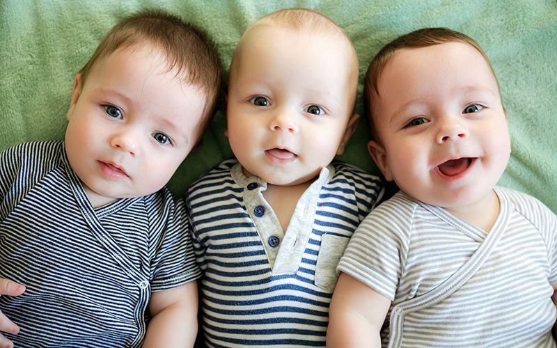 Momzillas! Five Irish women had 108 babies between them