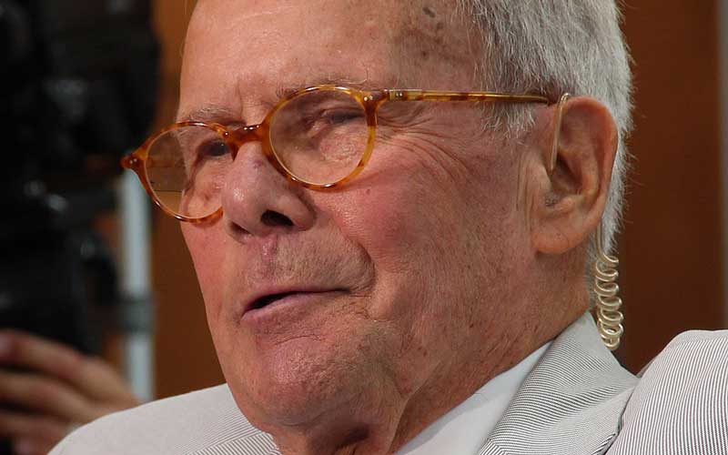 Brokaw hits back as 60 women sign letter of support following sexual harassment claims