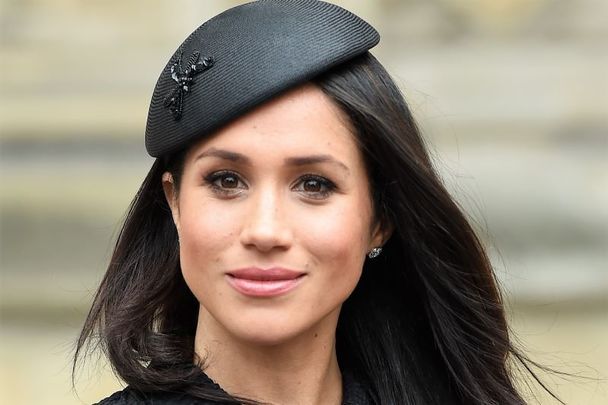 Meghan Markle attends an Anzac Day service at Westminster Abbey on April 25, 2018 in London, England while wearing a Philip Treacy hat.