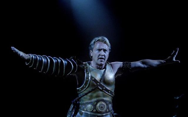 Massive birthday wishes to Michael Flatley. 