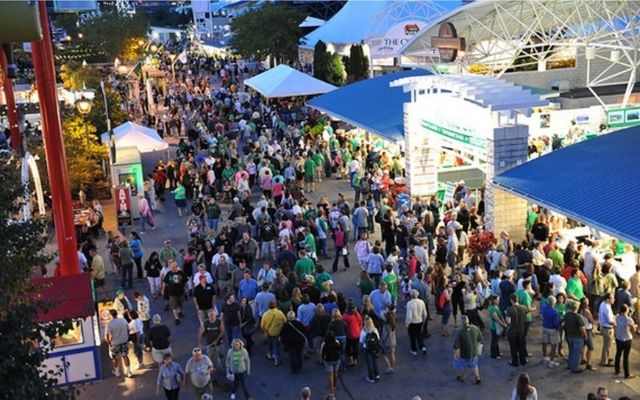 Crowds at the Milwaukee Irish Fest