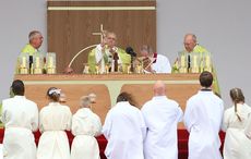 Pope Francis asks Ireland for “forgiveness” for the abuse of the Catholic Church