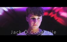 WATCH: Shotgun by George Ezra gets the Irish language treatment