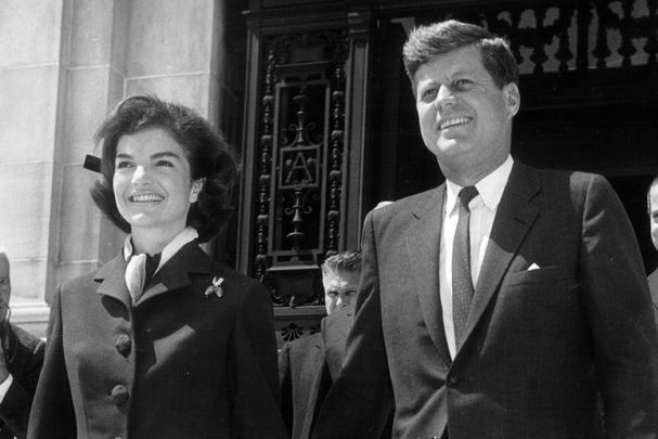 Jackie Kennedy and president John F. Kennedy.
