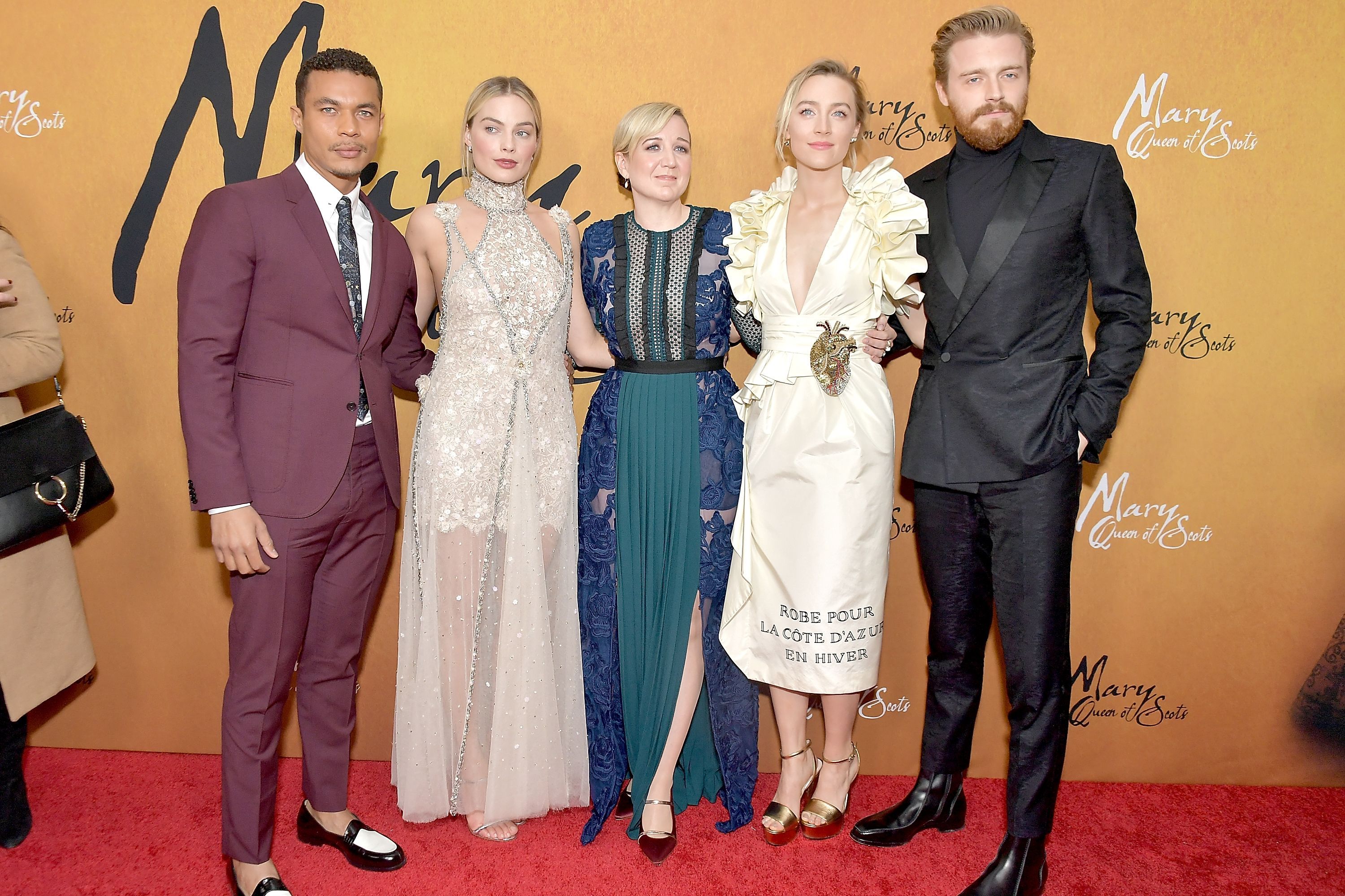 Is Saoirse Ronan dating her ‘Mary Queen of Scots’ co-star?