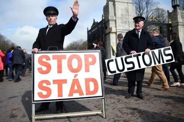 WATCH: Varadkar admits soldiers may return to the Irish border after Brexit
