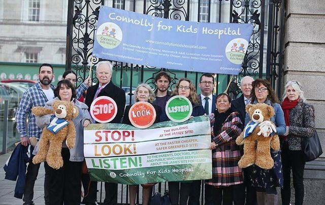 Connolly For Kids Hospital protest outside Leinster House this afternoon demanding the Government immediately stop building of the new Children\'s Hospital at St James Site.