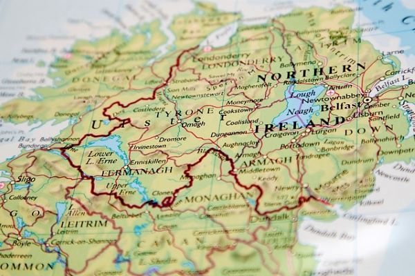 US Irish lobby warns British that Brexit border will end Good Friday Agreement