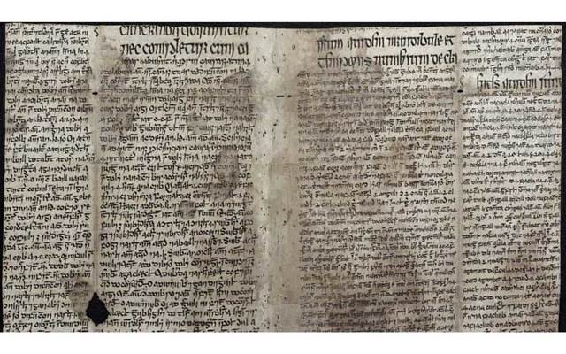 The Avicenna fragment, removed and opened, can be viewed on the ISOS site.