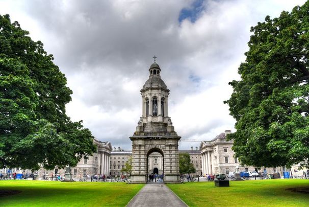The Campanile of Trinity College: Summer accommodation at Trinity College Dublin.
