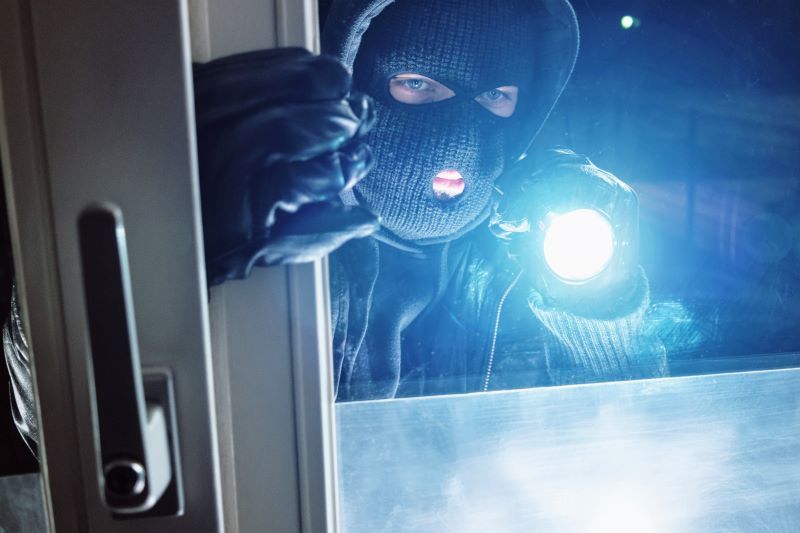 Armagh mother awakens to find intruder standing over daughter’s bed