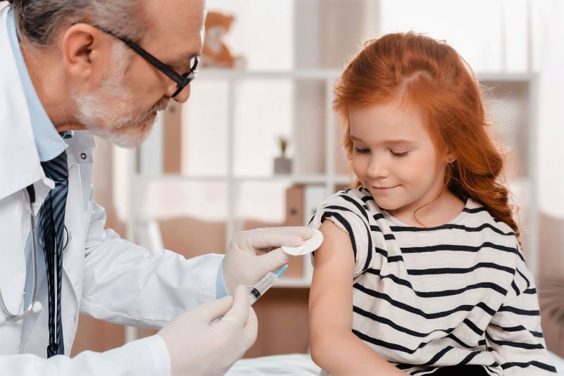 POLL: Should unvaccinated children be banned from Irish schools?