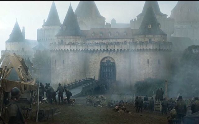 A still from the second seige of Riverrun, aka Gosford Castle, in Northern Ireland, from HBO\'s Game of Thrones.
