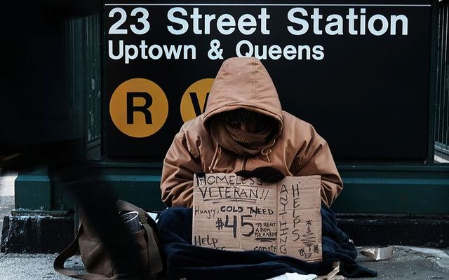 Homelessness is on the up in New York\'s glamorous Manhattan.