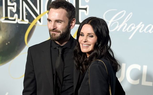 Johnny McDaid and Courteney Cox.