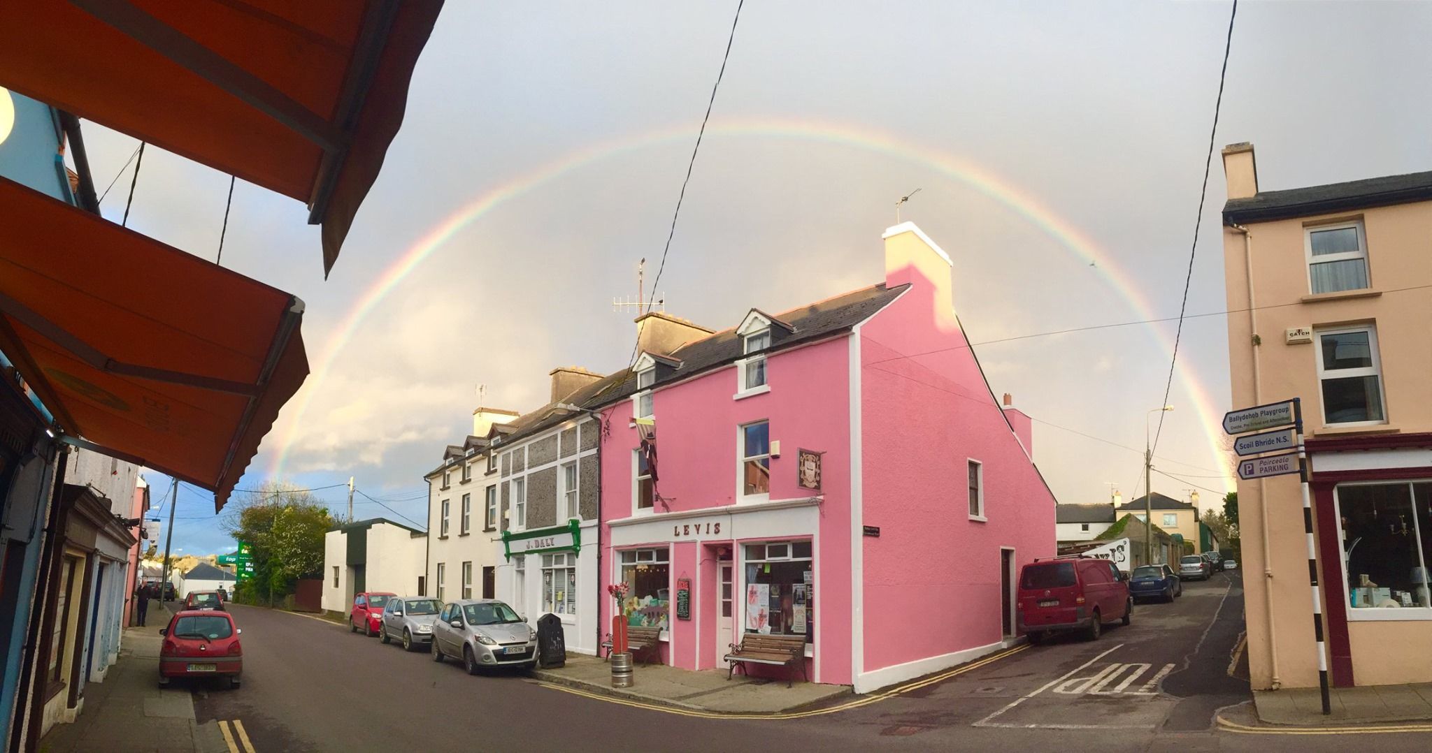 Quirky drinking spots around Ireland you must visit