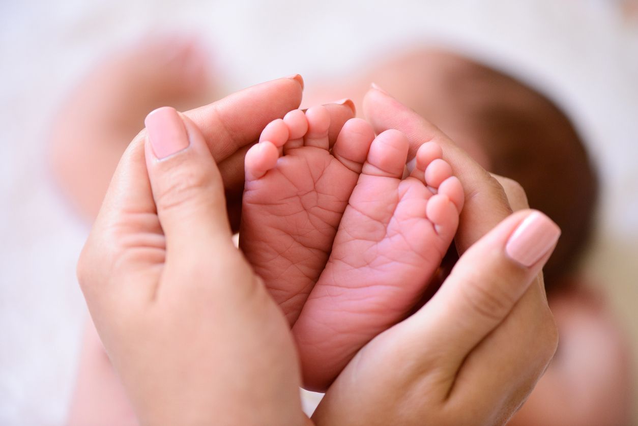 US tourist helps woman give birth on Irish train