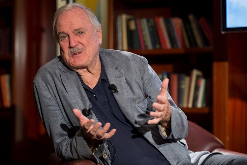 John Cleese criticized for his comments about the Irish language