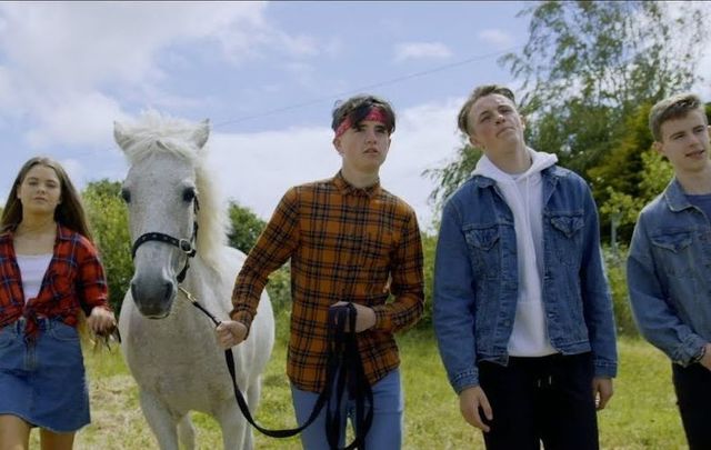 Old Town Road as Gaeilge, performed by Emily Daly, Síofra Ní Chúile, John Gray, Brian Ó Curnáin, James Connolly.