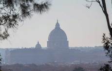 Irish newspapers apologize for fake Rome seminarian sex scandal story