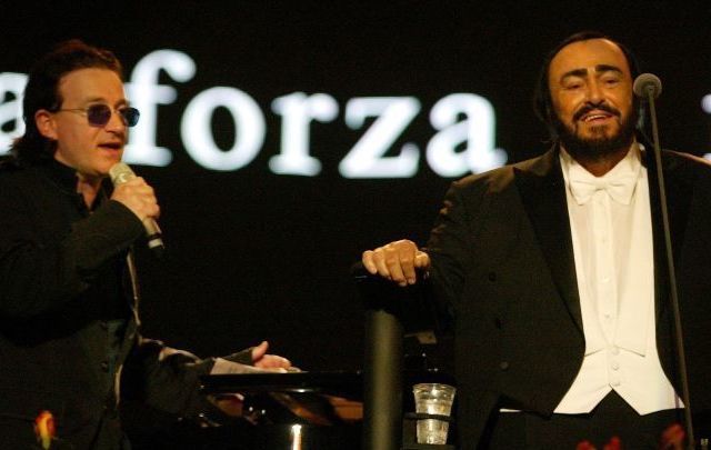 Bono and Luciano Pavarotti in 2003.
