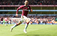 Irish international midfielder commits his future to Premier League side