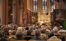 Older people who attend Mass have better mental health, research shows