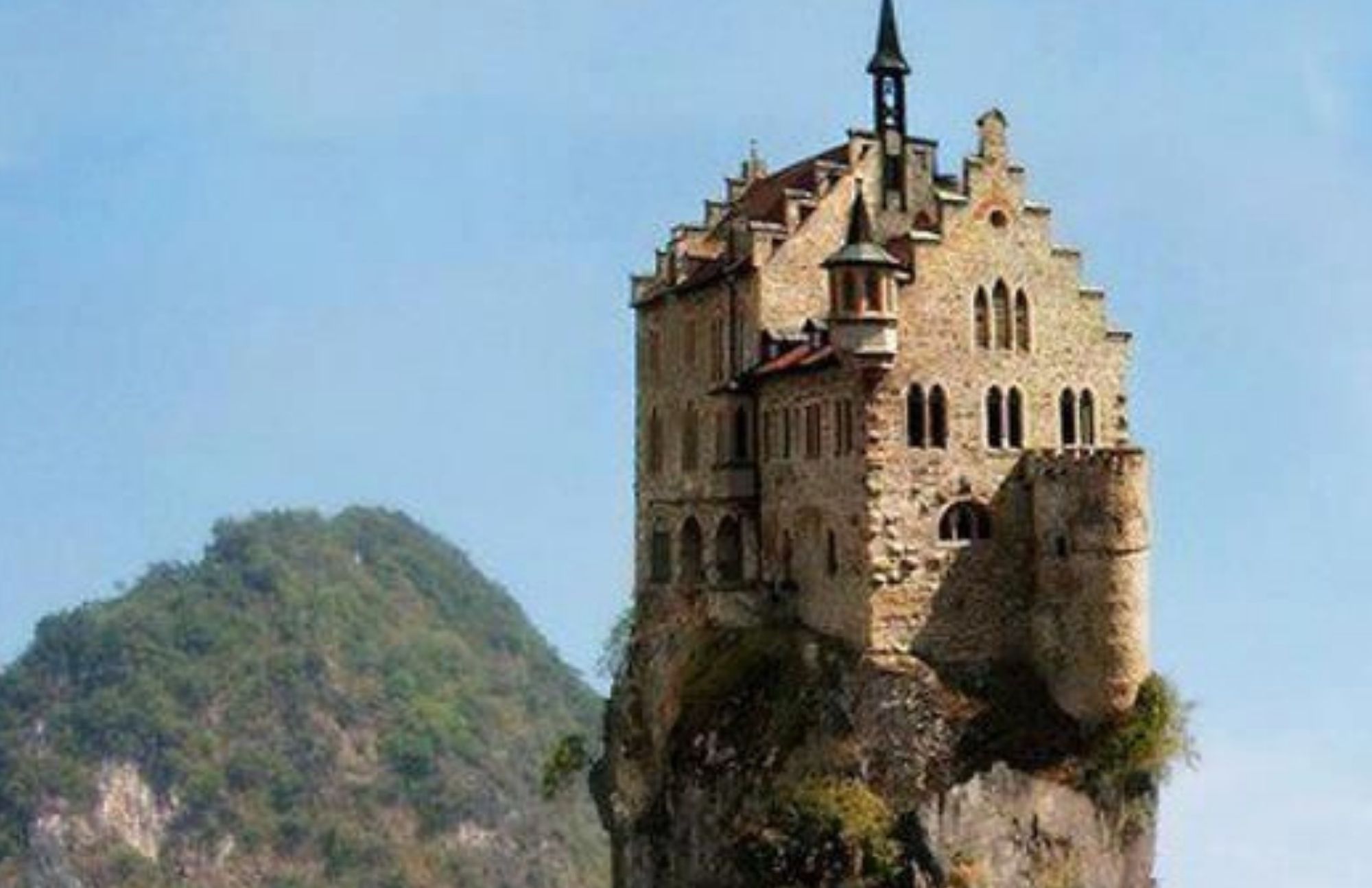 Myth busting the viral 'Irish castle island'