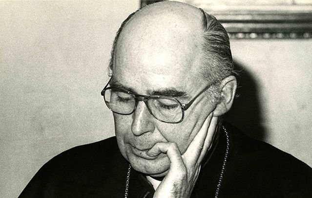 Peace campaigner and civil rights activist Bishop Edward Daly died in the early hours of Monday morning. 