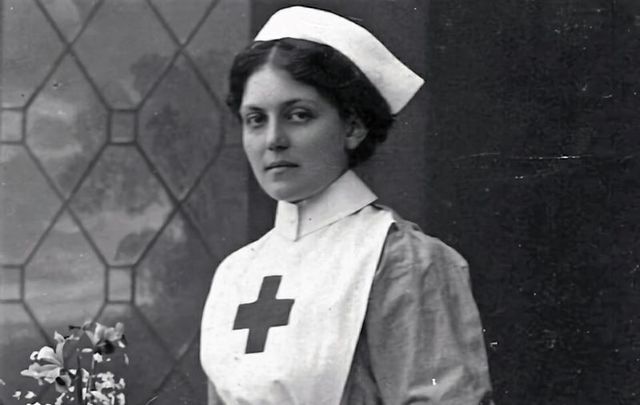 Violet Jessop in her Voluntary Aid Detachment uniform while assigned to HMHS Britannic.
