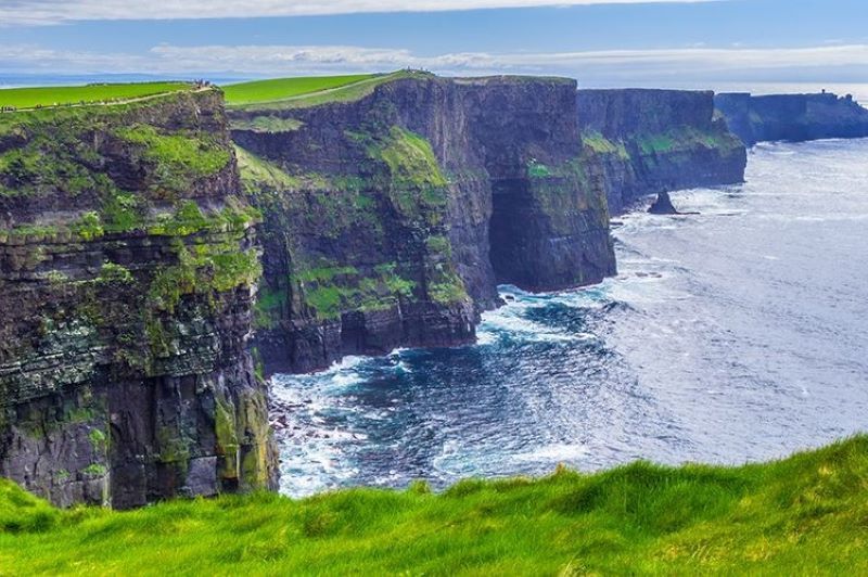Ancient Irish legends and myths surrounding the Cliffs of Moher