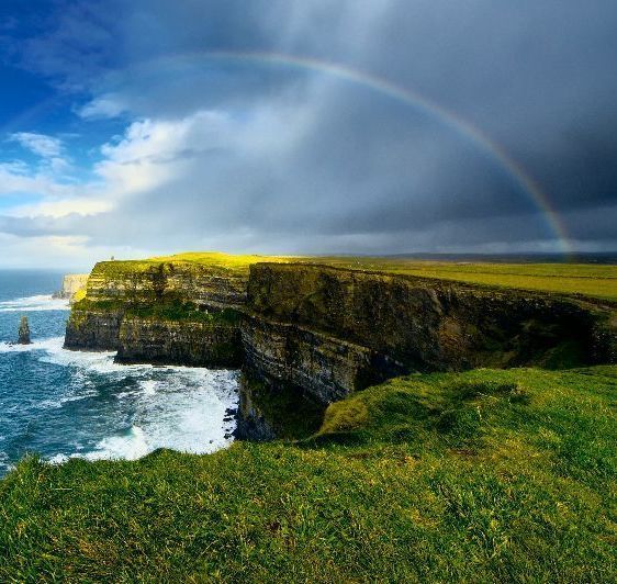 Ireland's best places to visit - from natural beauty to a dose of craic!