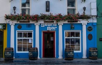 Ireland's oldest and most charming pubs